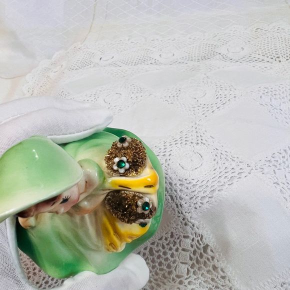 Vintage Josef Originals BON BON Series TAFFY Girl Figurine, Vintage Figurines - Picture 4 of 10